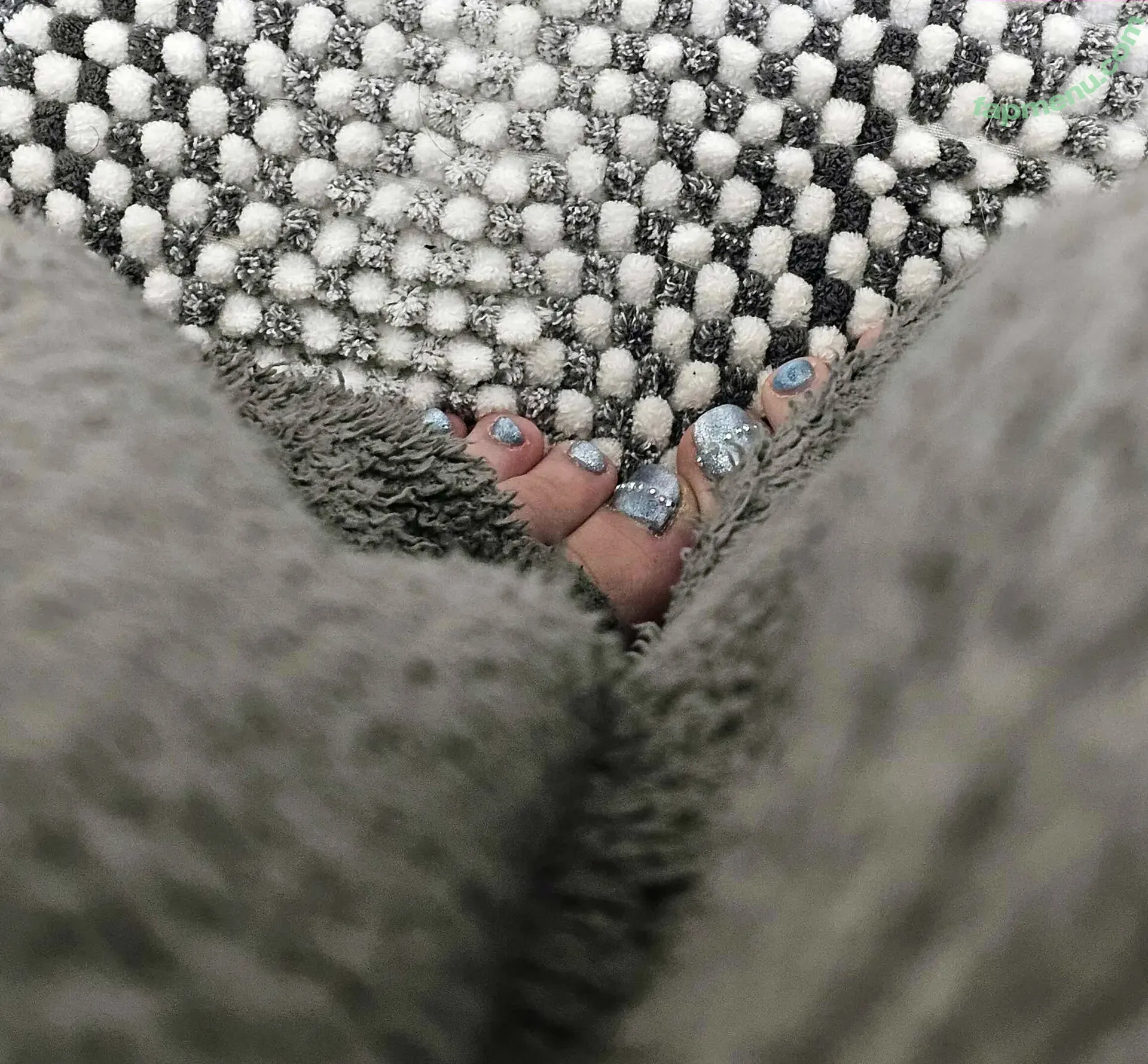 Layna Lazar nude photo #0451 (LaynaLazar)