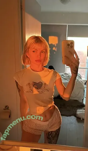  nude photo #0007