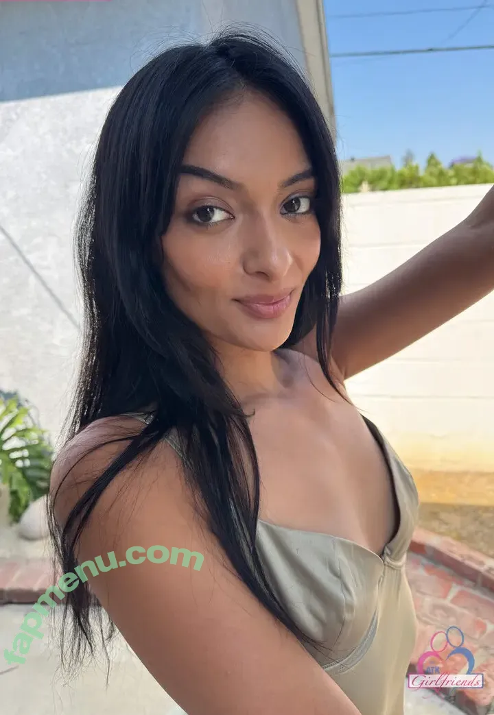Laynee James nude photo #0041 (Laynee James)