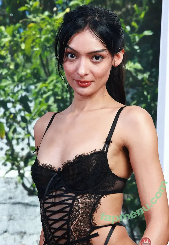 Laynee James nude photo #0046 (Laynee James)