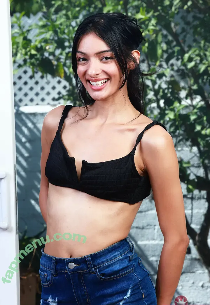 Laynee James nude photo #0051 (Laynee James)