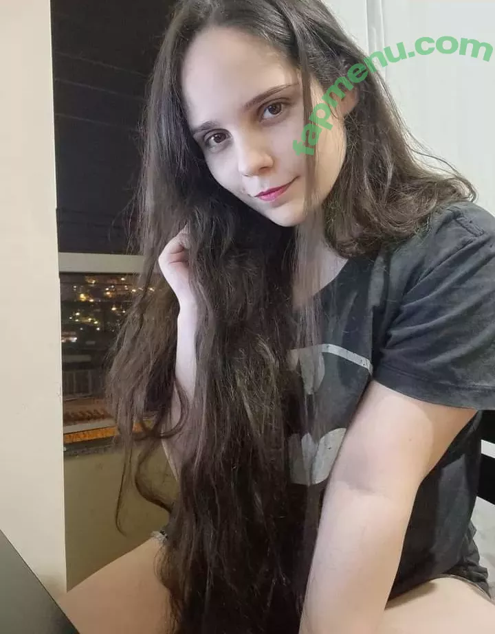 Laysa Meroto nude photo #0009 (laymeroto)