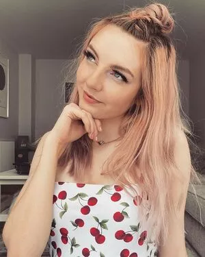 LDShadowLady nude photo #0002