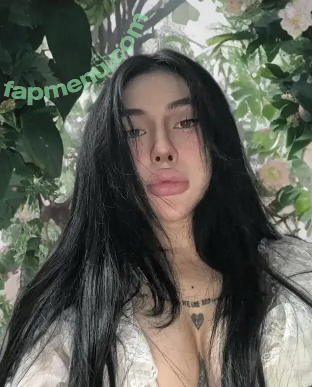 Lê Thị Thanh Tâm nude photo #0038 (witch monney / witch_monneyy)