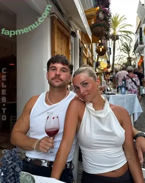 Lea Breuer / leabreuerr nude photo #0225