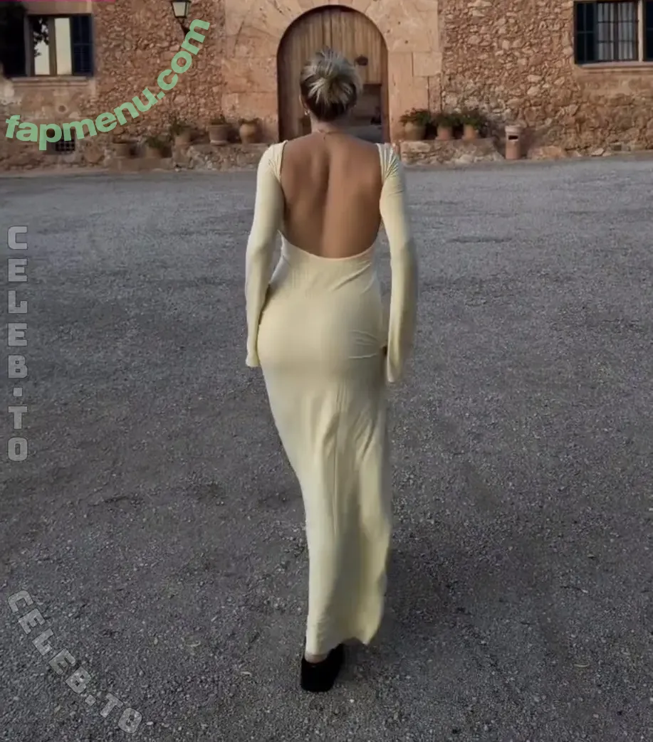 Lea Breuer nude photo #0228 (leabreuerr)