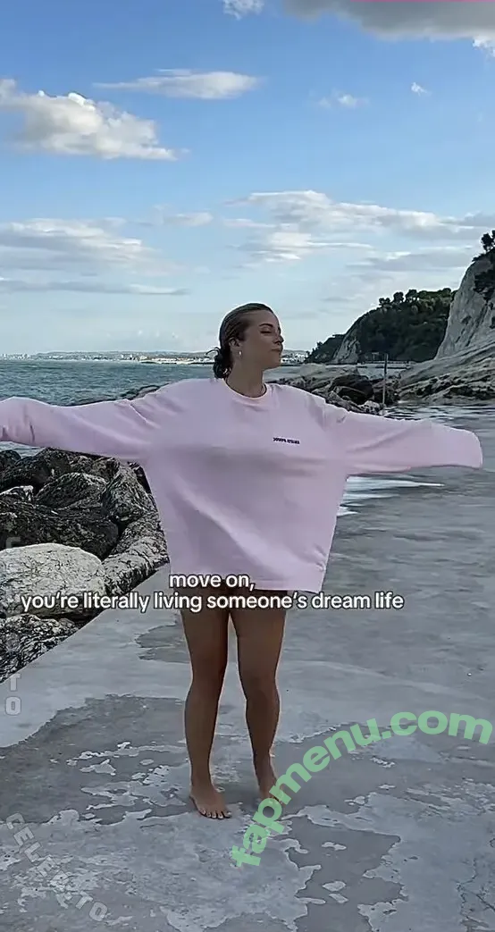 Lea Breuer nude photo #0254 (leabreuerr)