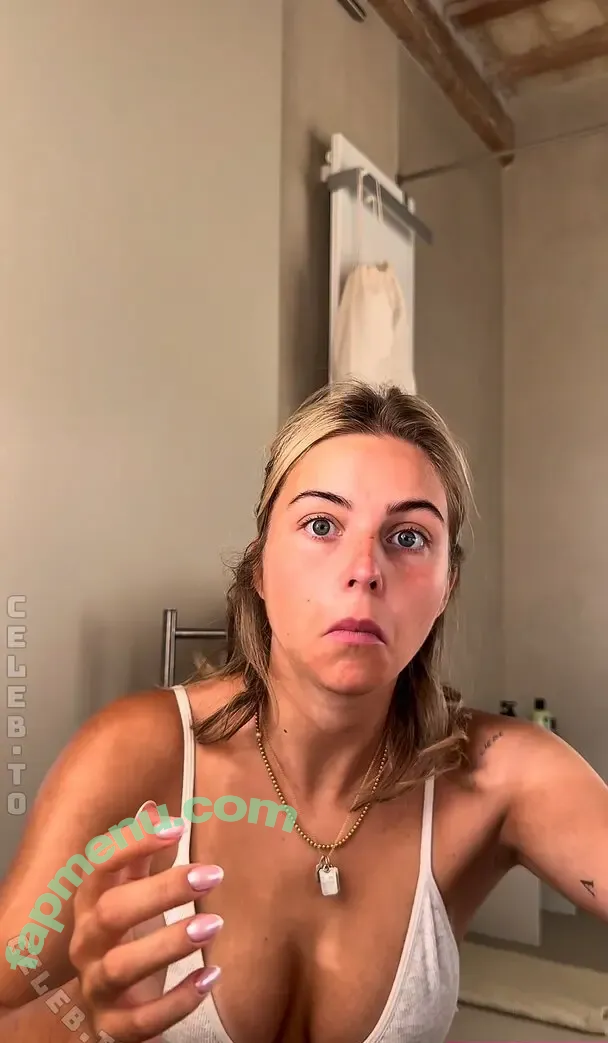 Lea Breuer nude photo #0259 (leabreuerr)