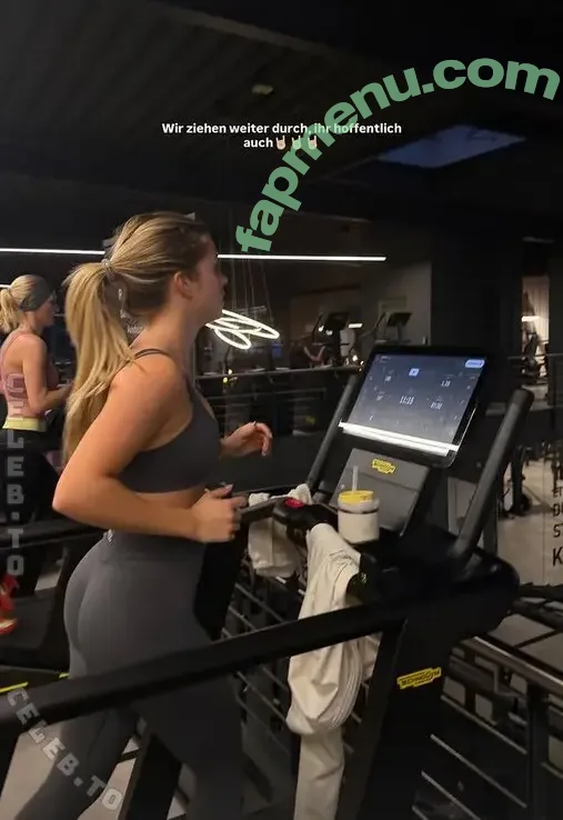 Lea Breuer nude photo #0289 (leabreuerr)