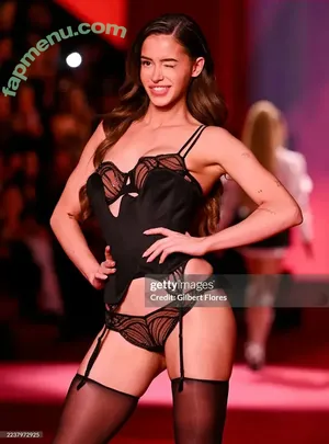 Lea Elui / LeaElui nude photo #1037