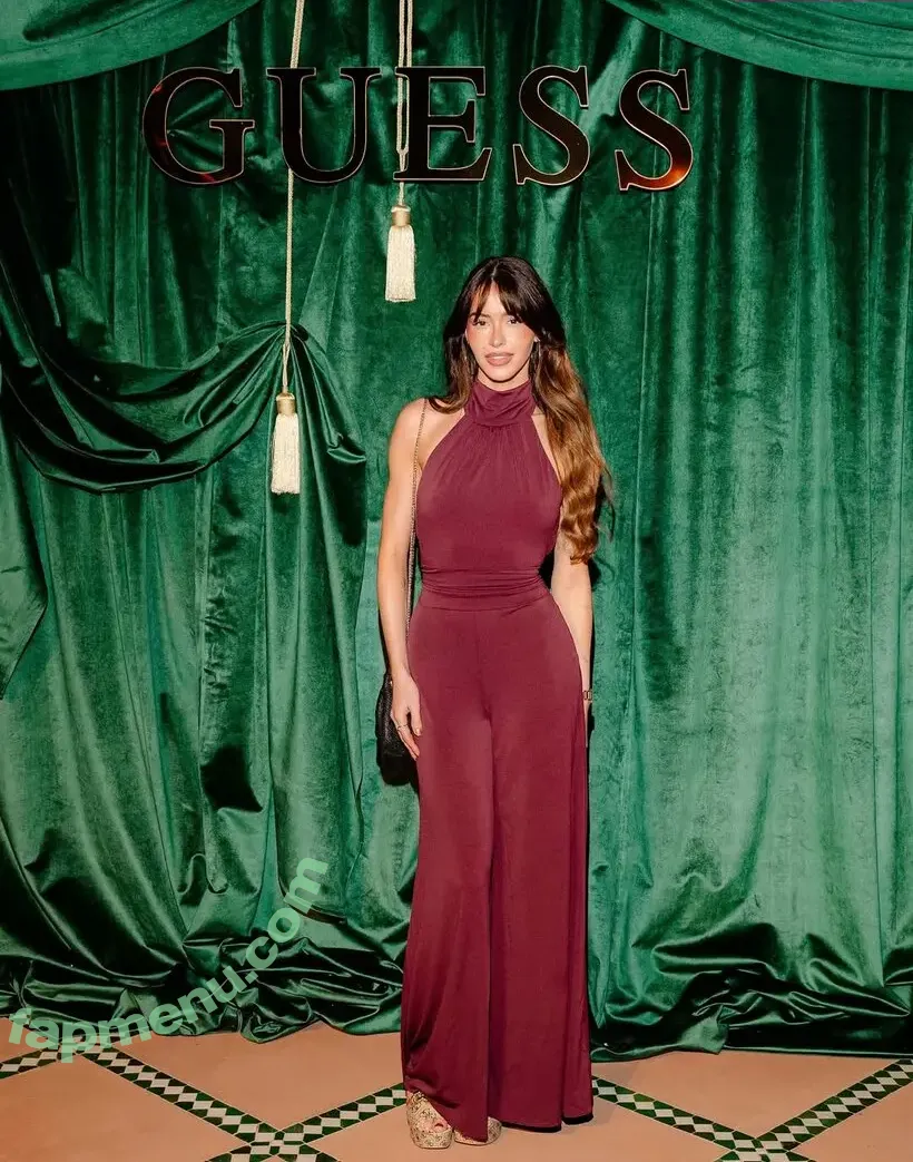 Lea Elui nude photo #1052 (LeaElui)