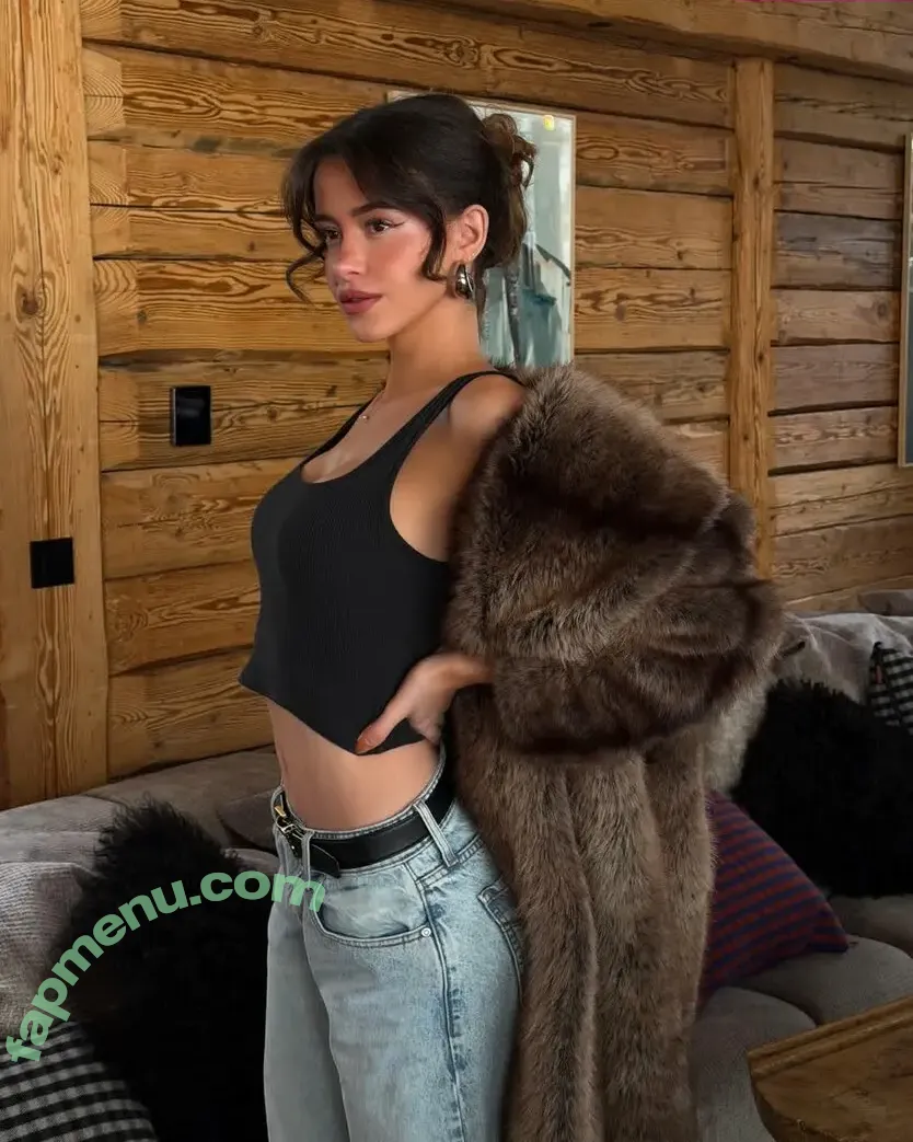 Lea Elui nude photo #1075 (LeaElui)