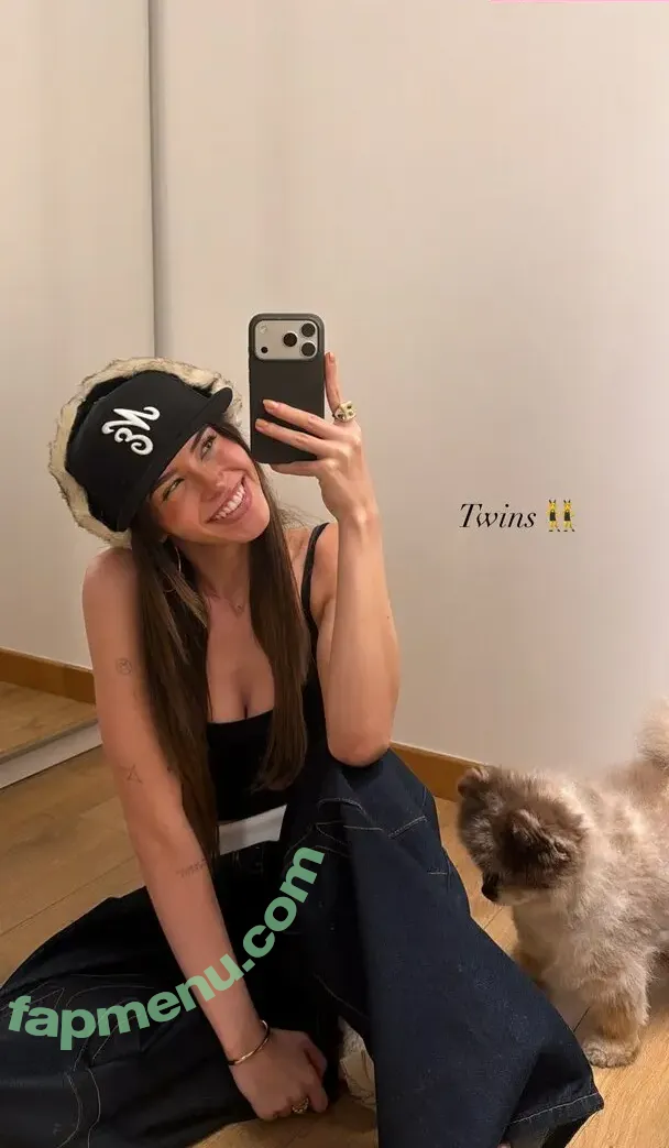 Lea Elui nude photo #1146 (LeaElui)