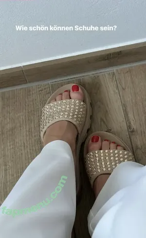 Lea Katharina Maria / Leakatharinamaria nude photo #0112