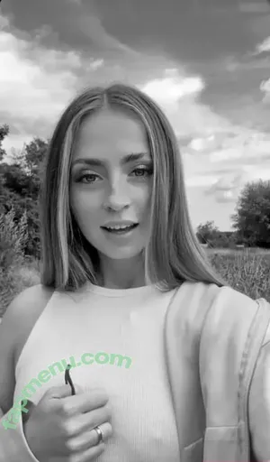 Lea Katharina Maria / Leakatharinamaria nude photo #0117