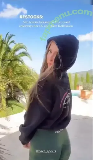 Lea Katharina Maria / Leakatharinamaria nude photo #0350