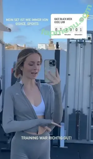 Lea Katharina Maria / Leakatharinamaria nude photo #0381