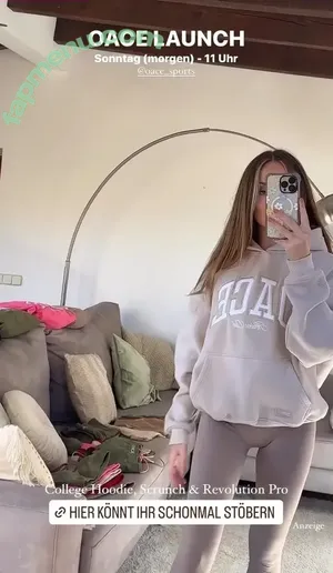 Lea Katharina Maria / Leakatharinamaria nude photo #0392