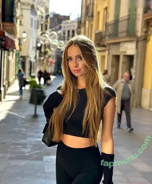 Lea Katharina Maria / Leakatharinamaria nude photo #0417