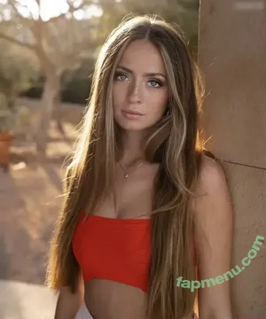 Lea Katharina Maria / Leakatharinamaria nude photo #0472