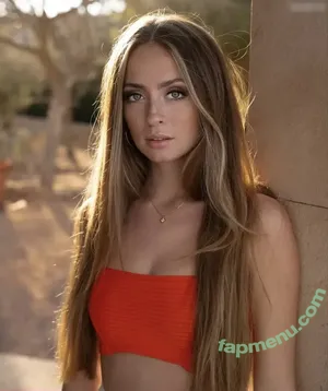 Lea Katharina Maria / Leakatharinamaria nude photo #0473