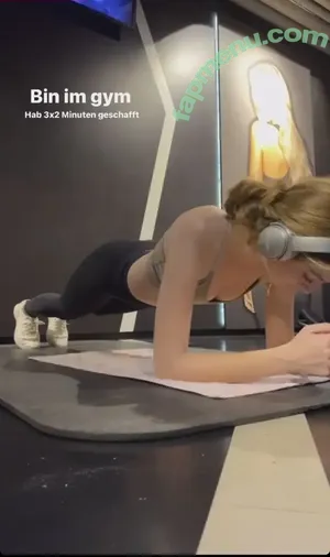 Lea Katharina Maria / Leakatharinamaria nude photo #0567