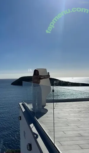 Lea Katharina Maria / Leakatharinamaria nude photo #0651