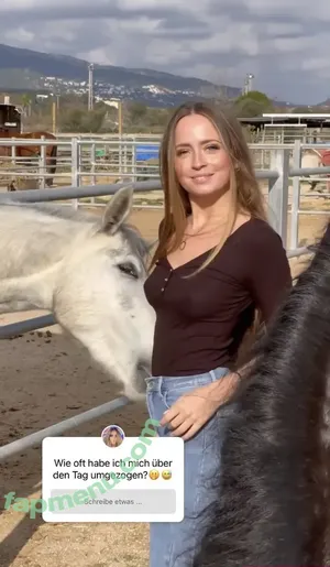 Lea Katharina Maria / Leakatharinamaria nude photo #0681