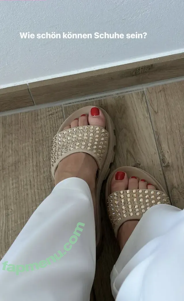 Lea Katharina Maria nude photo #0112 (Leakatharinamaria)