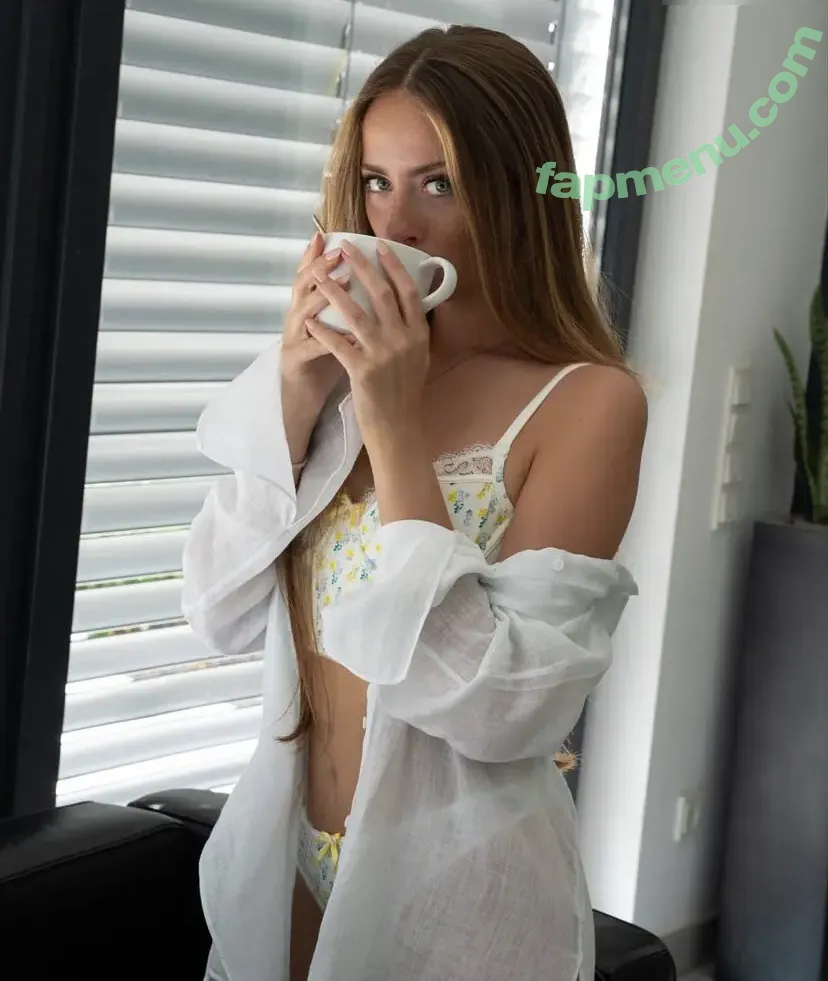 Lea Katharina Maria nude photo #0155 (Leakatharinamaria)