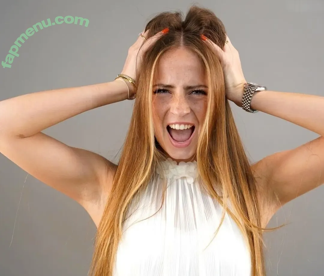 Lea Katharina Maria nude photo #0325 (Leakatharinamaria)