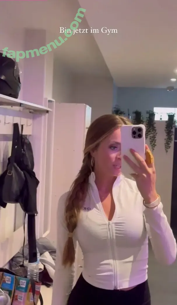 Lea Katharina Maria nude photo #0804 (Leakatharinamaria)