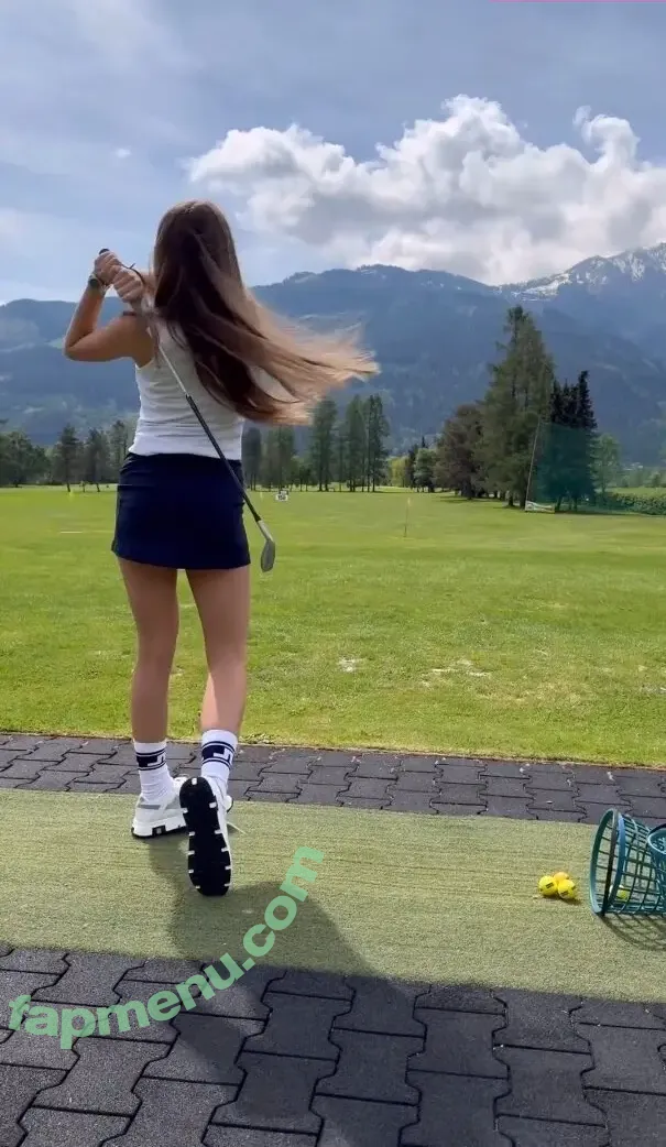 Lea Katharina Maria nude photo #0898 (Leakatharinamaria)