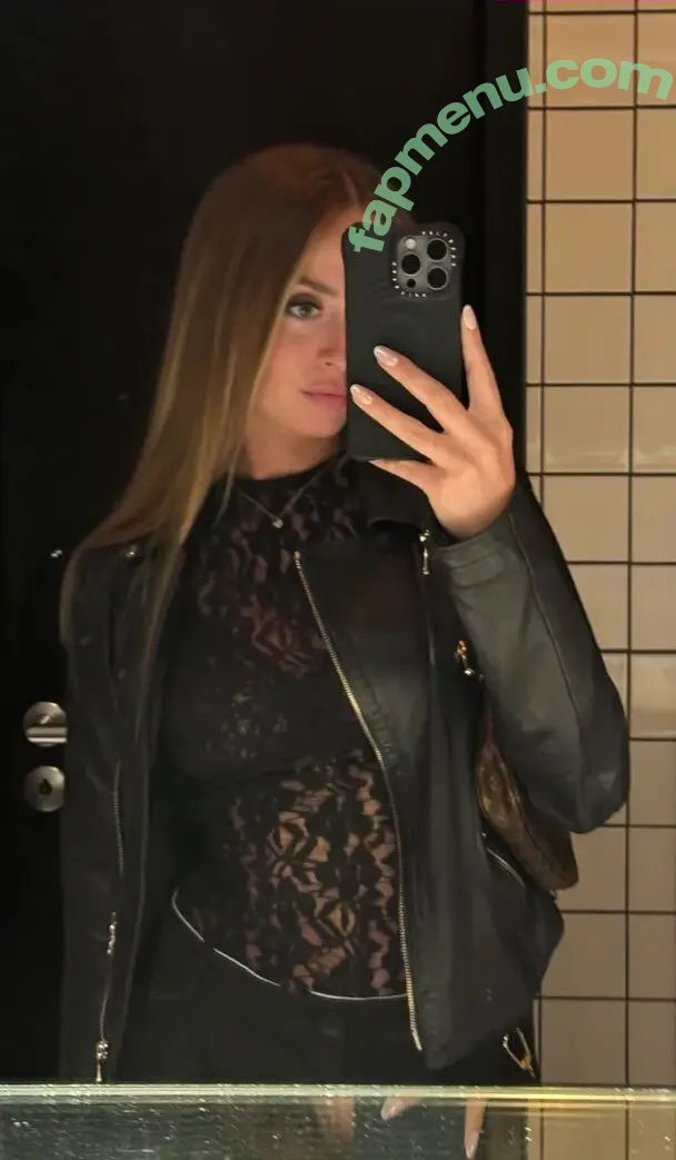 Lea Katharina Maria nude photo #0925 (Leakatharinamaria)