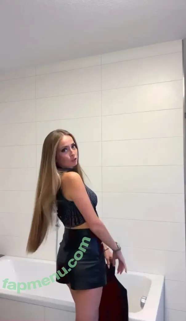 Lea Katharina Maria nude photo #0984 (Leakatharinamaria)