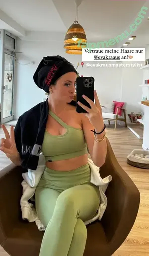 Lea Katharina Maria / Leakatharinamaria nude photo #1000