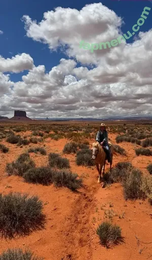 Lea Katharina Maria / Leakatharinamaria nude photo #1877