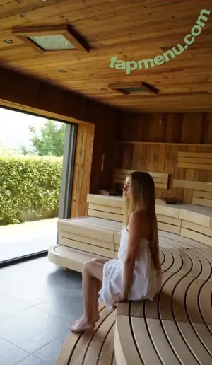 Lea Katharina Maria / Leakatharinamaria nude photo #1956