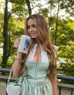 Lea Katharina Maria / Leakatharinamaria nude photo #1973