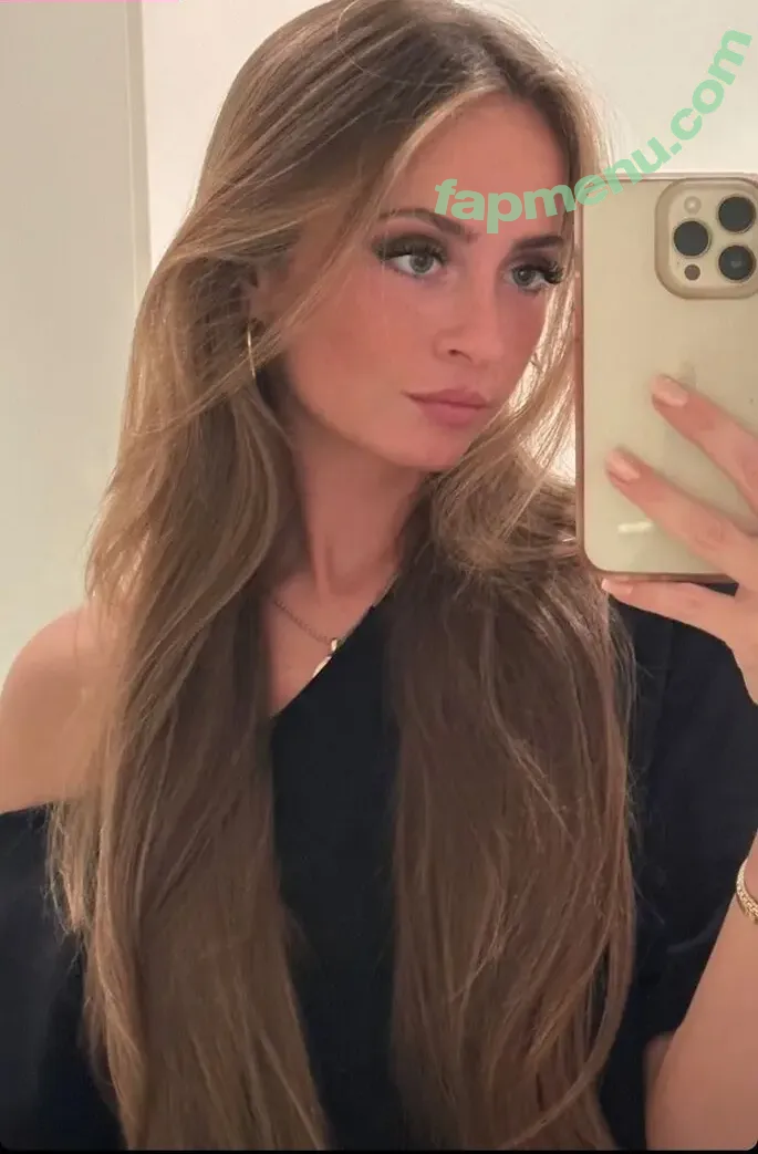 Lea Katharina Maria nude photo #1128 (Leakatharinamaria)