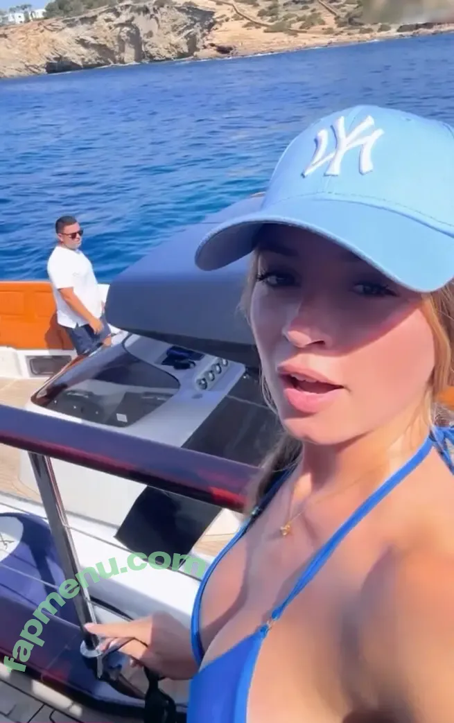 Lea Katharina Maria nude photo #1186 (Leakatharinamaria)