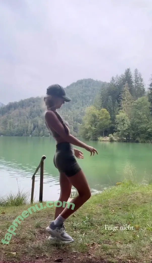 Lea Katharina Maria nude photo #1378 (Leakatharinamaria)