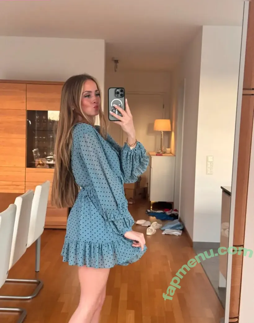 Lea Katharina Maria nude photo #1772 (Leakatharinamaria)