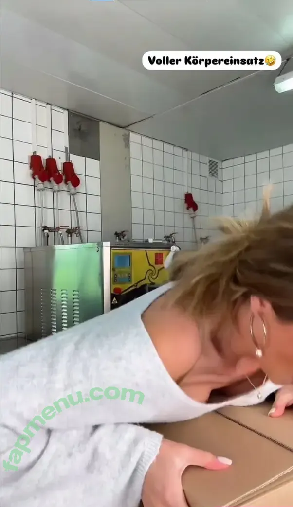 Lea Katharina Maria nude photo #1794 (Leakatharinamaria)