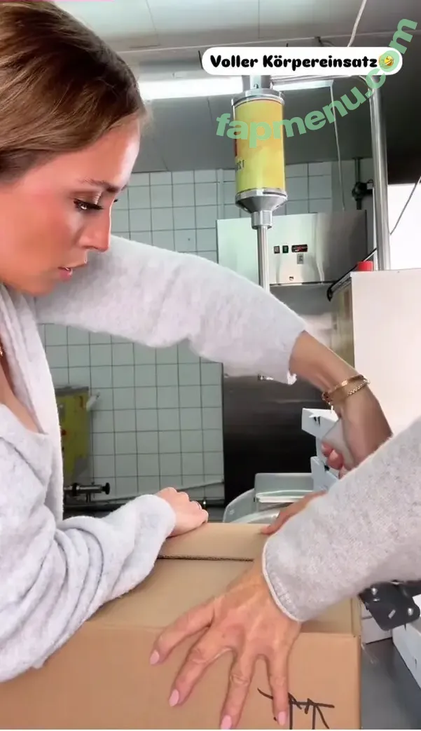 Lea Katharina Maria nude photo #1796 (Leakatharinamaria)