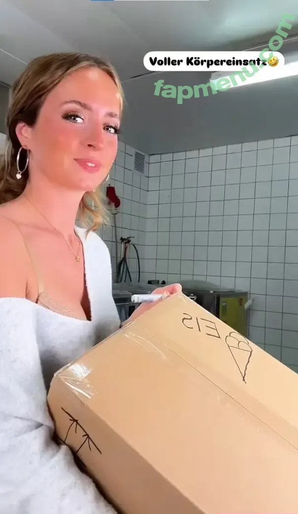 Lea Katharina Maria nude photo #1797 (Leakatharinamaria)