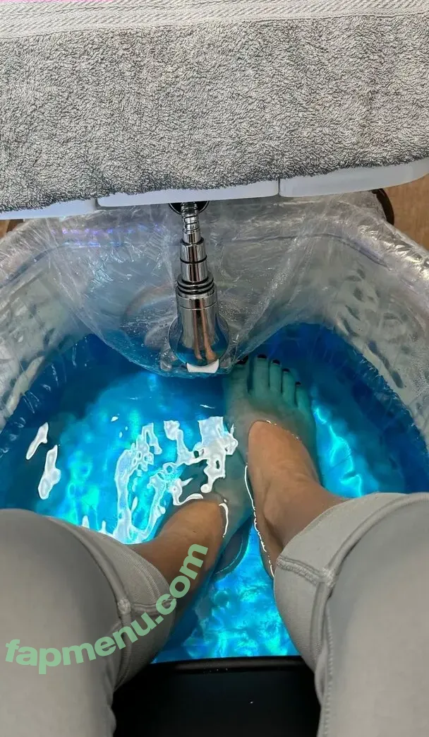 Lea Katharina Maria nude photo #1820 (Leakatharinamaria)