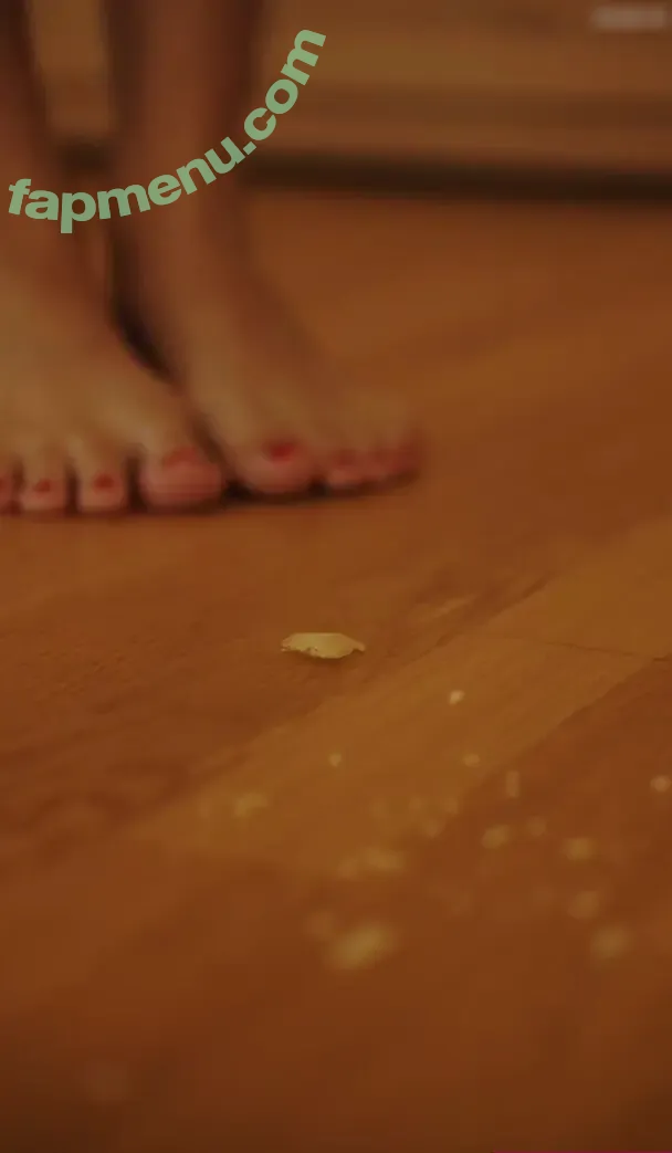 Lea Katharina Maria nude photo #1827 (Leakatharinamaria)