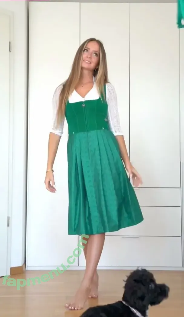 Lea Katharina Maria nude photo #1836 (Leakatharinamaria)