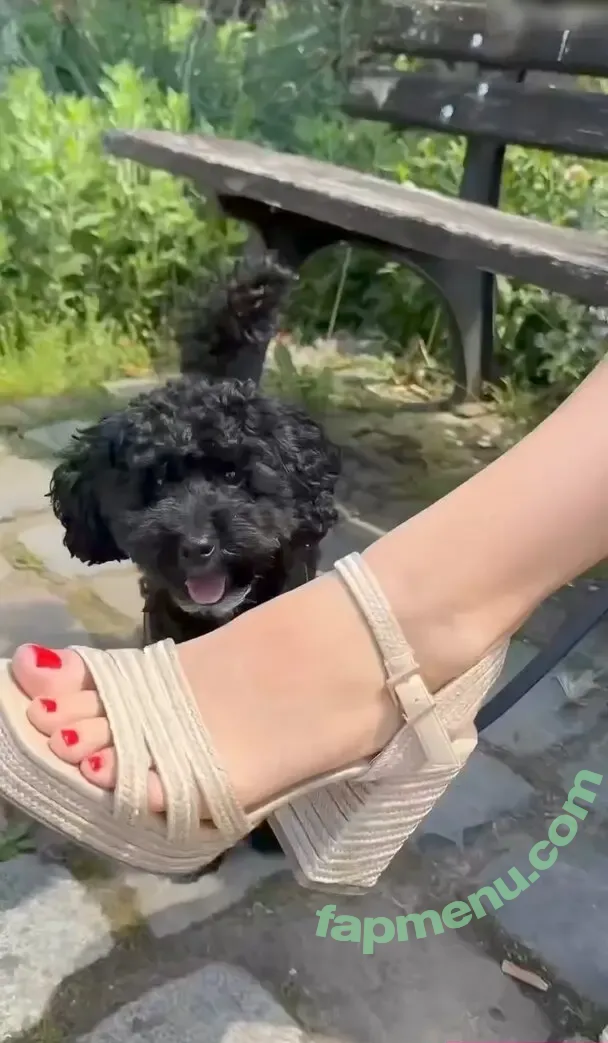 Lea Katharina Maria nude photo #1838 (Leakatharinamaria)